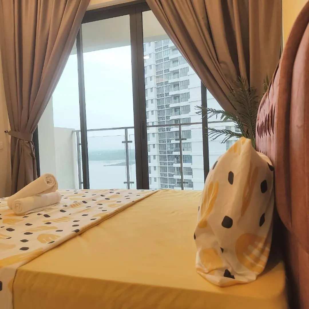 海景套房 三房三厕温馨浪漫名宿@Danga Bay Johor Bahru Lejlighed